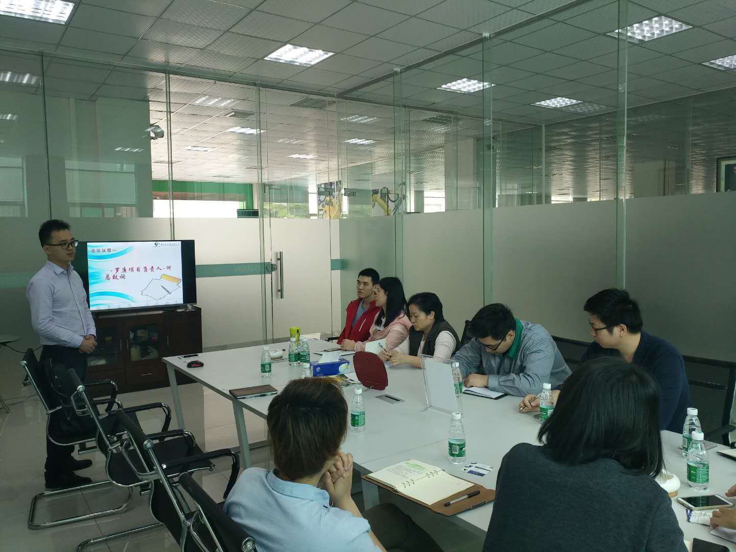 祝贺罗庚机器人签约顺景华体会官方端网站登录入口-华体会(中国)